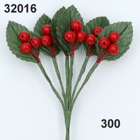 Berry x3 with leaf